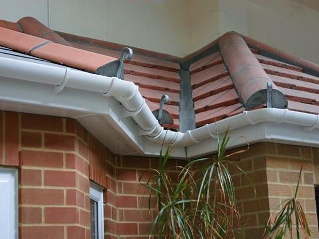 fascia-soffit-cleaning-2