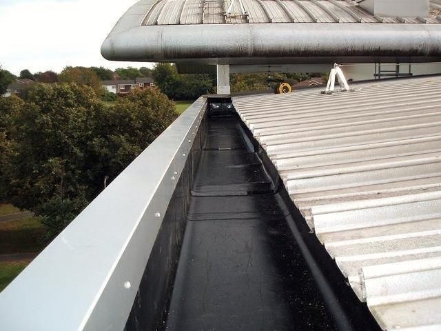 gutter-cleaning-6