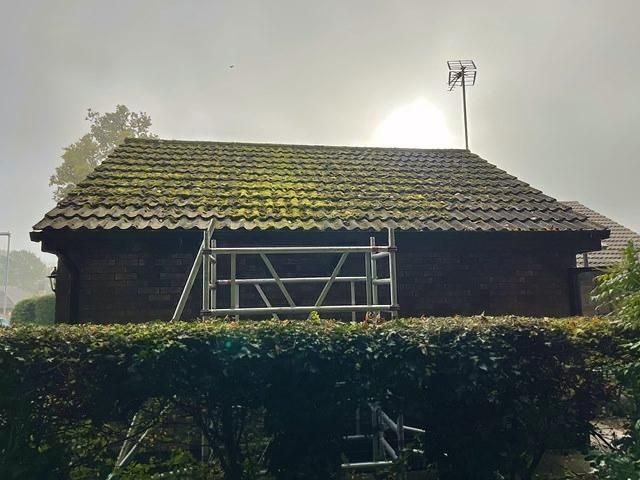 roof-cleaning-3